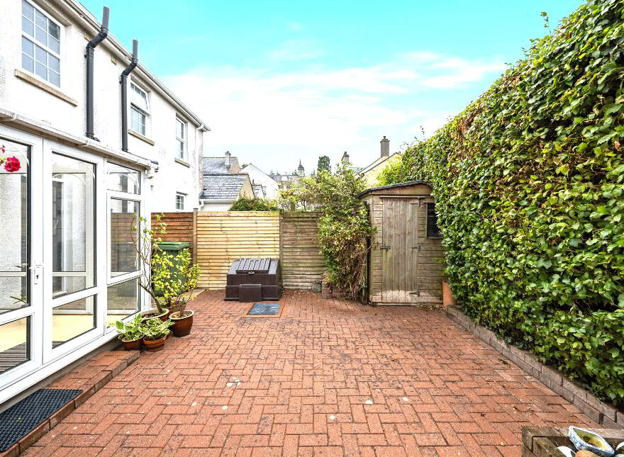 7 Hamilton Harty Court, Ballynahinch Street, Royal Hillsborough, BT26 6FA