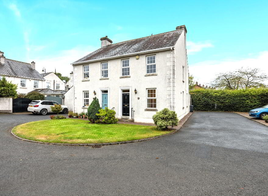 7 Hamilton Harty Court, Ballynahinch Street, Royal Hillsborough, BT26 6FA