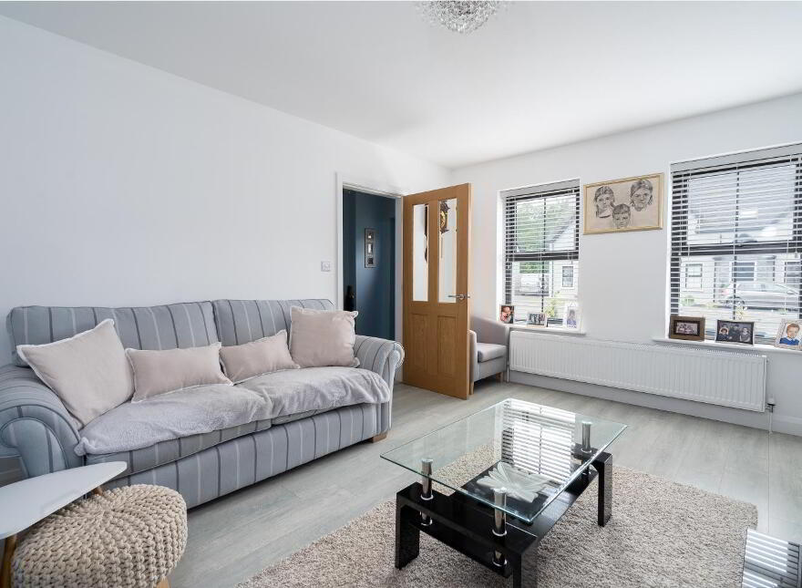 17 Berryhill Gardens, Artigarvan, Strabane, BT82 0FF