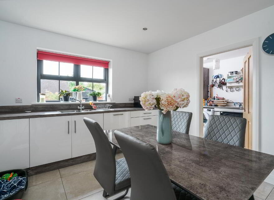 17 Berryhill Gardens, Artigarvan, Strabane, BT82 0FF