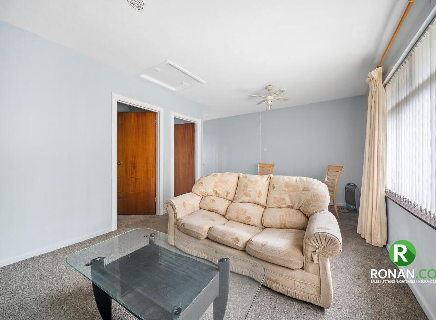 6 Ballycolman Avenue, Strabane, BT82 9AF