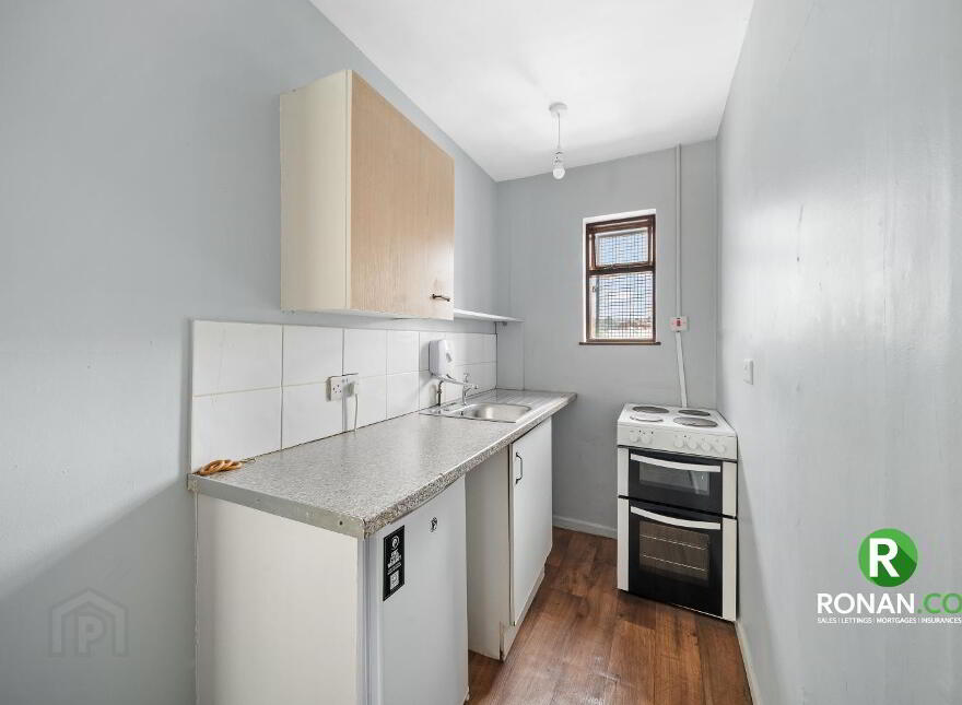 6 Ballycolman Avenue, Strabane, BT82 9AF