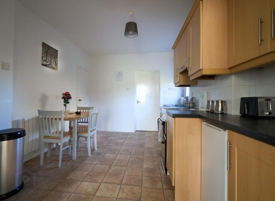 A, 18 Barrview, Dundrum, BT33 0ND