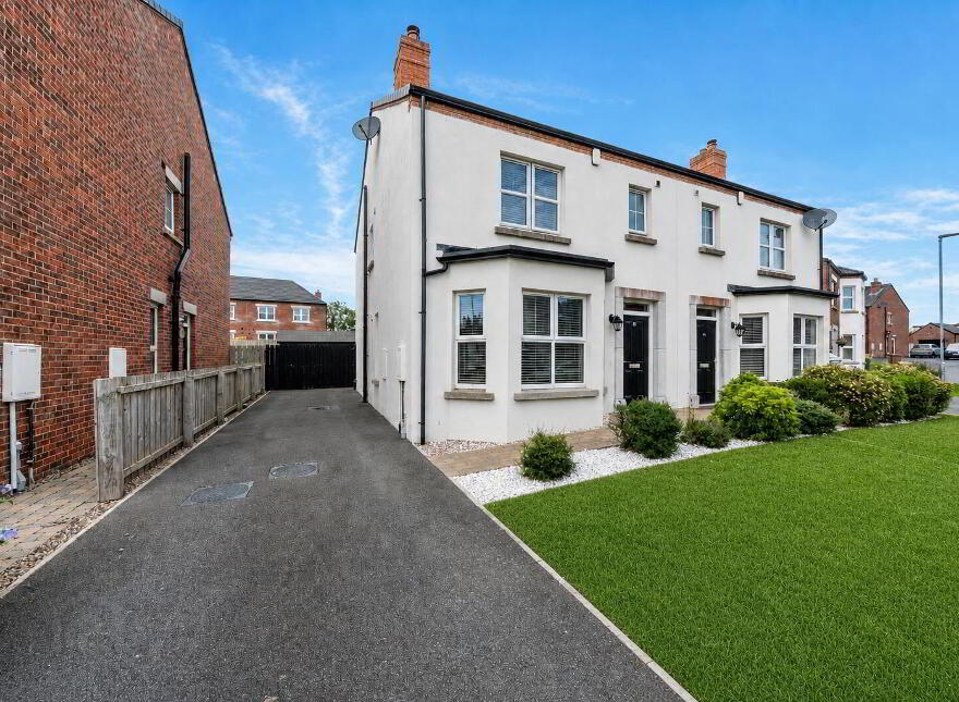 38 Prince Regent Park, Newtownards, BT23 7FT
