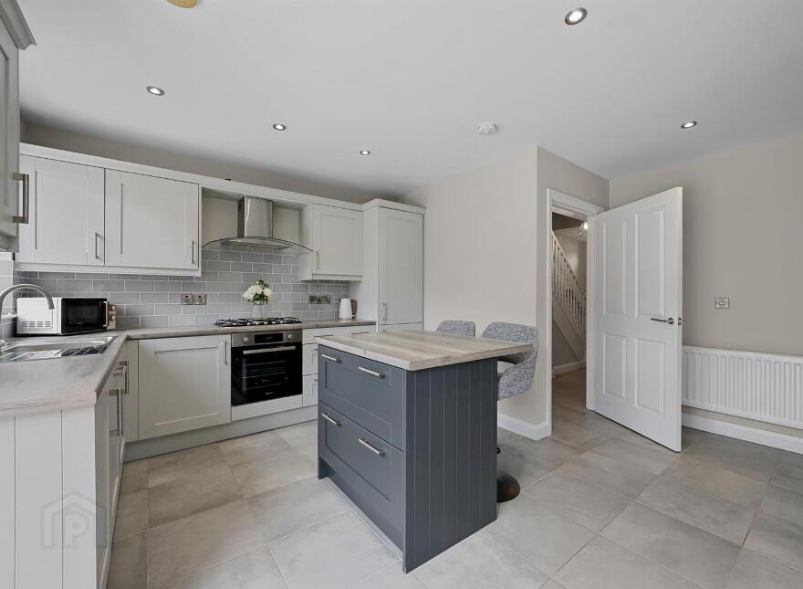 38 Prince Regent Park, Newtownards, BT23 7FT