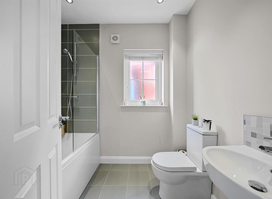 38 Prince Regent Park, Newtownards, BT23 7FT