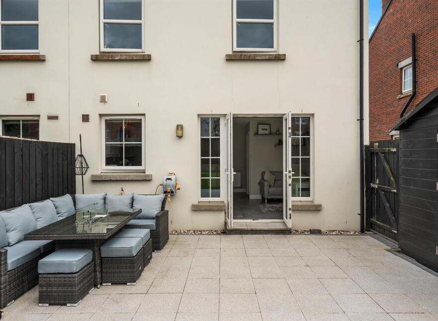 38 Prince Regent Park, Newtownards, BT23 7FT