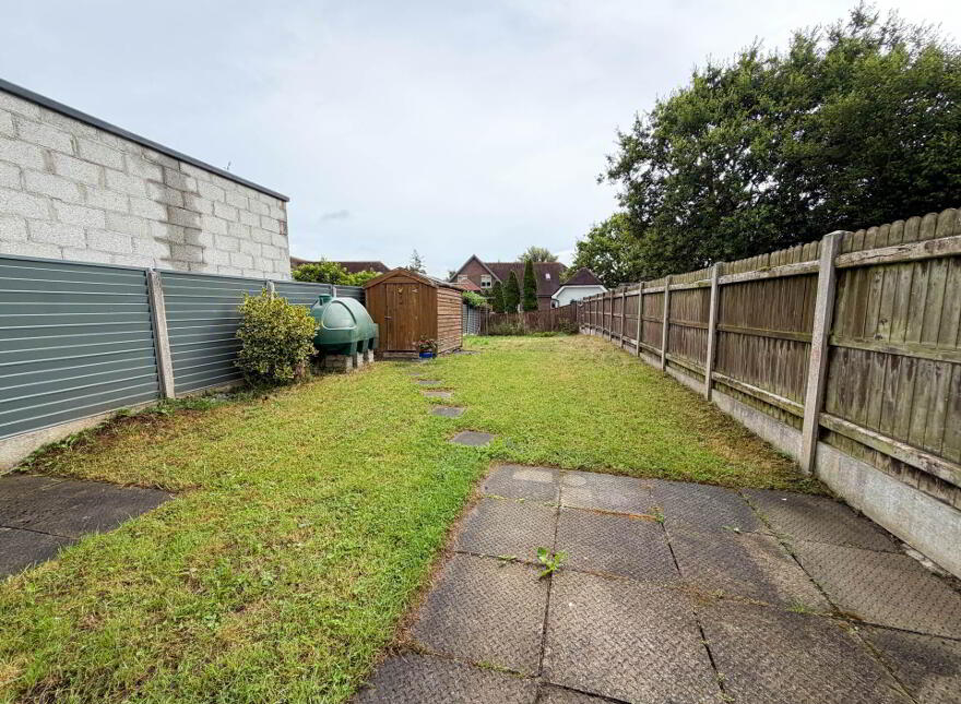 5 Woodfield Park, Newcastle West, V42TX43
