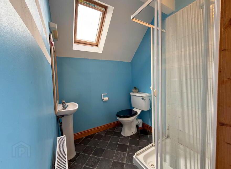 5 Woodfield Park, Newcastle West, V42TX43