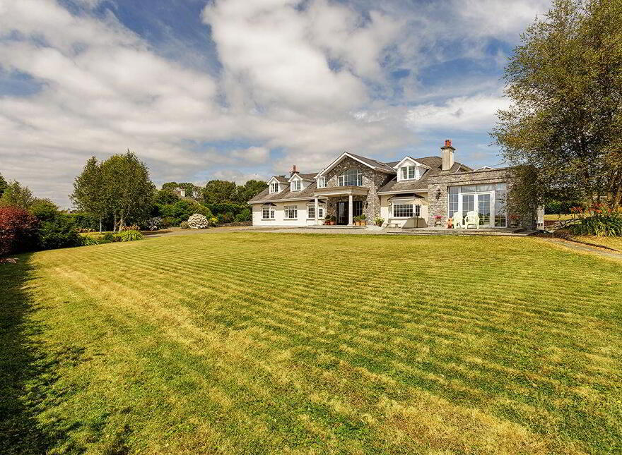 Glebe House, Clonea Lower, Dungarvan, X35H762