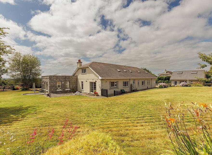 Glebe House, Clonea Lower, Dungarvan, X35H762