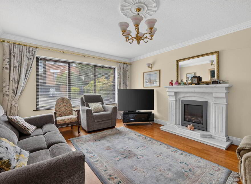 41 Malone Meadows, Belfast, BT9 5BG