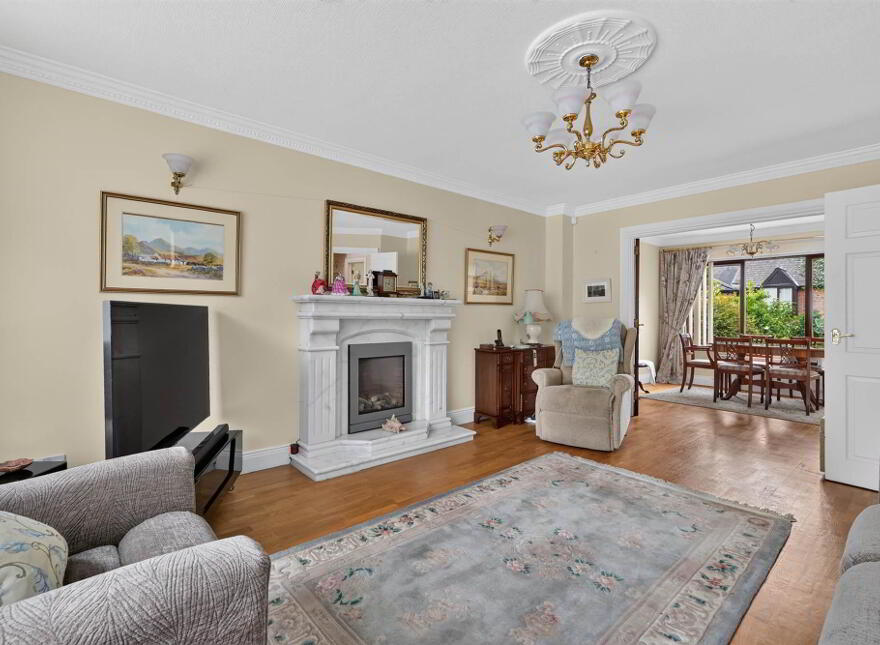 41 Malone Meadows, Belfast, BT9 5BG