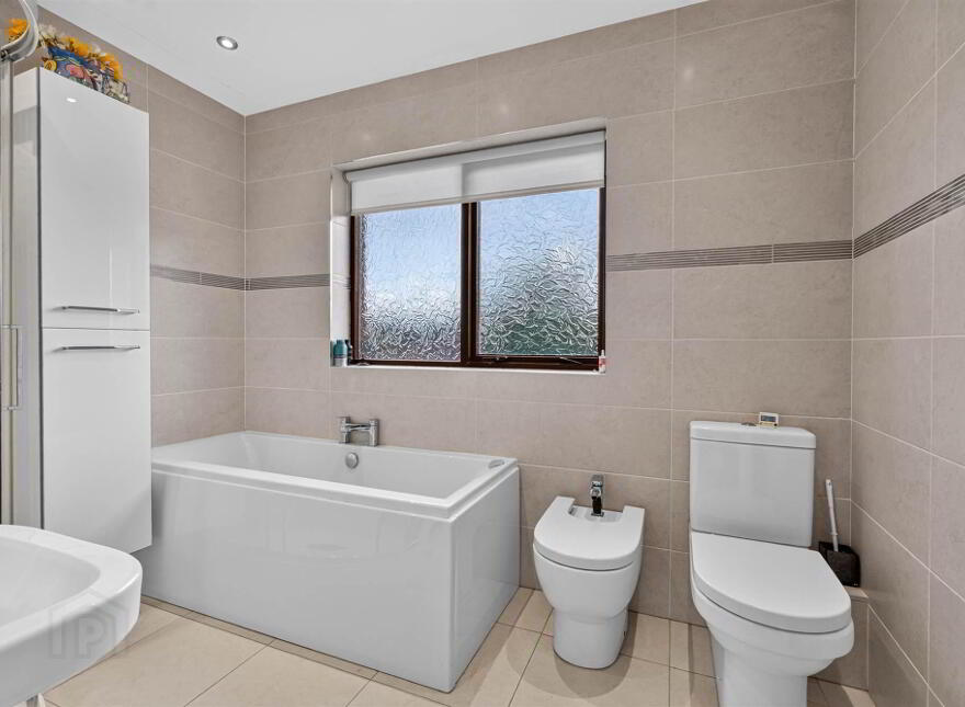 41 Malone Meadows, Belfast, BT9 5BG
