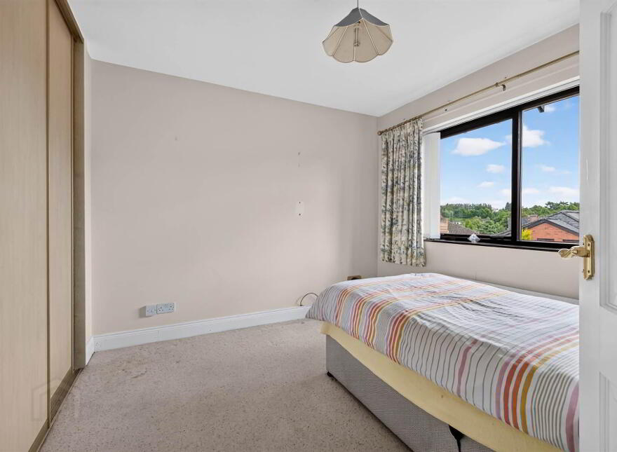 41 Malone Meadows, Belfast, BT9 5BG