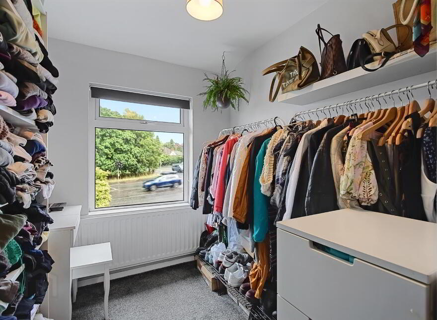 61 Ballygowan Road, Belfast, BT5 7LJ