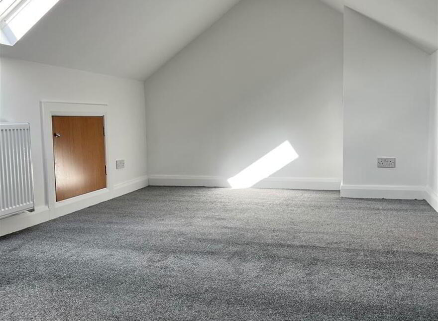 61 Ballygowan Road, Belfast, BT5 7LJ
