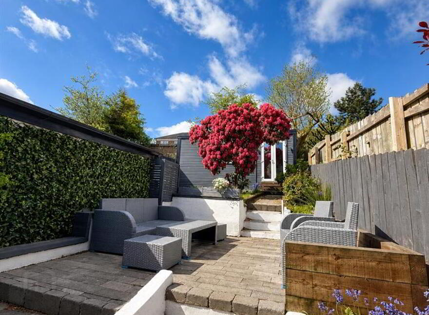 61 Ballygowan Road, Belfast, BT5 7LJ