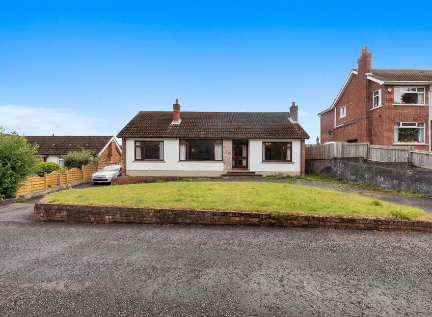 687 Upper Newtownards Road, Belfast, BT4 3NT