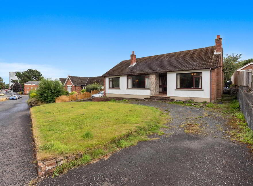 687 Upper Newtownards Road, Belfast, BT4 3NT