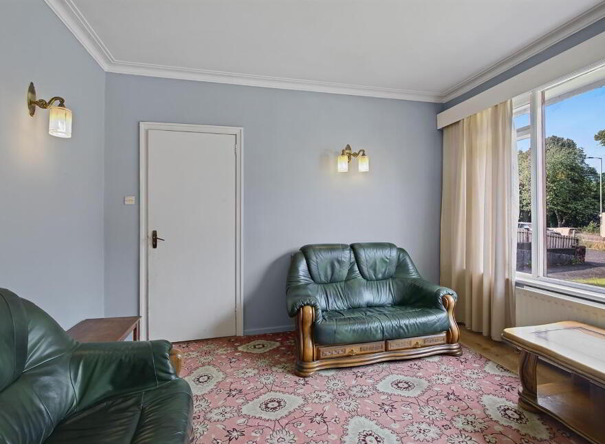 687 Upper Newtownards Road, Belfast, BT4 3NT