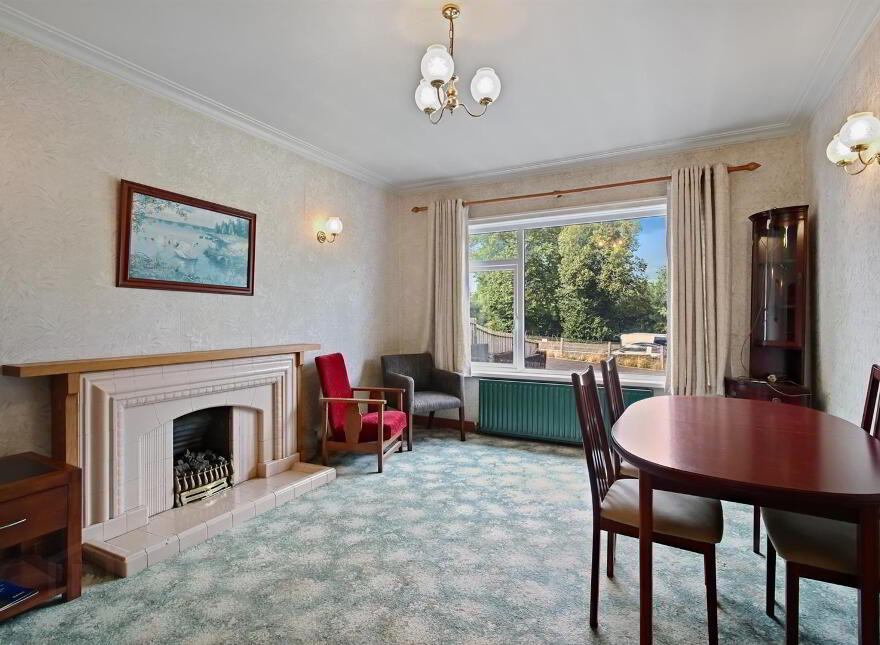 687 Upper Newtownards Road, Belfast, BT4 3NT