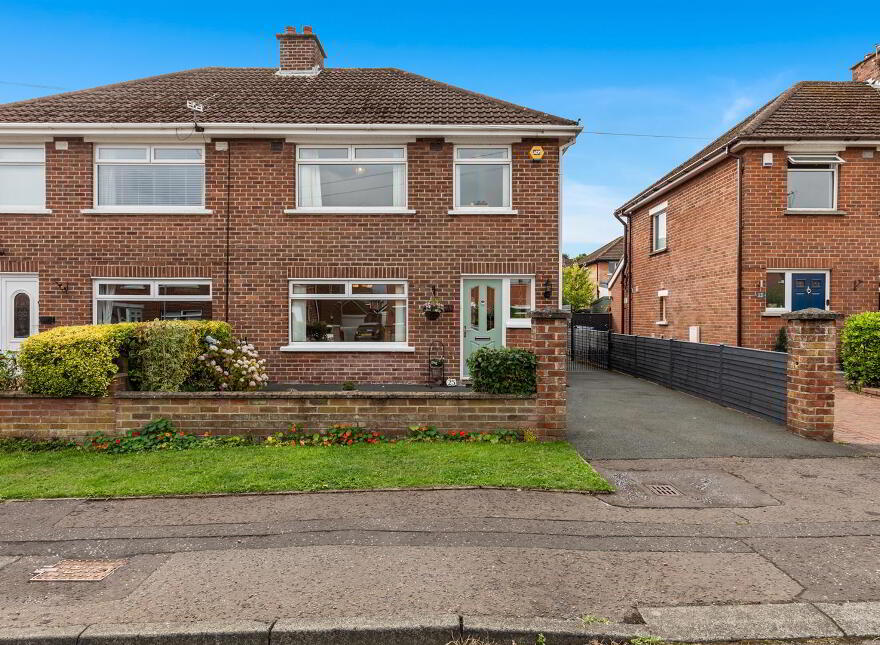 25 Kilmakee Park, Gilnahirk, Belfast, BT5 7QY