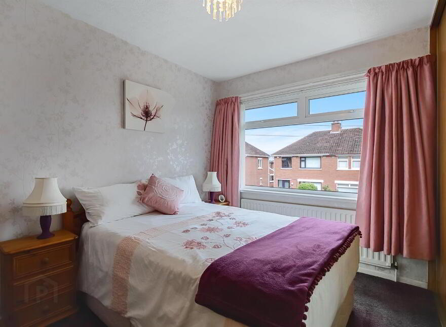 25 Kilmakee Park, Gilnahirk, Belfast, BT5 7QY