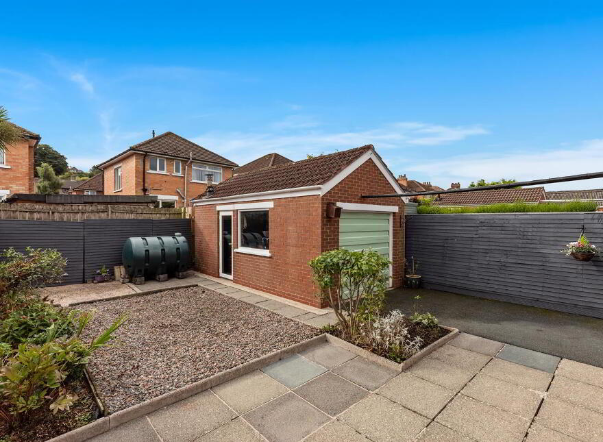 25 Kilmakee Park, Gilnahirk, Belfast, BT5 7QY