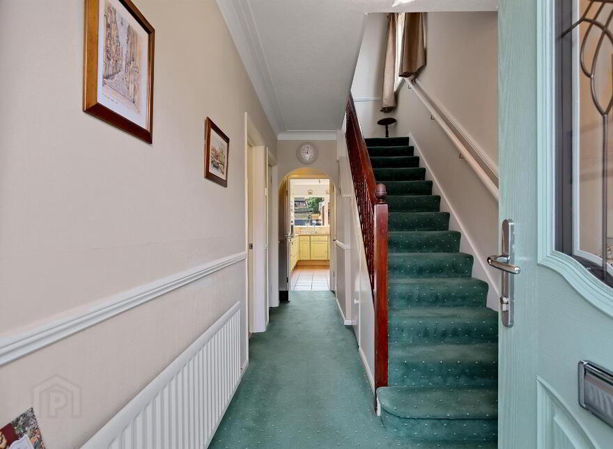 25 Kilmakee Park, Gilnahirk, Belfast, BT5 7QY