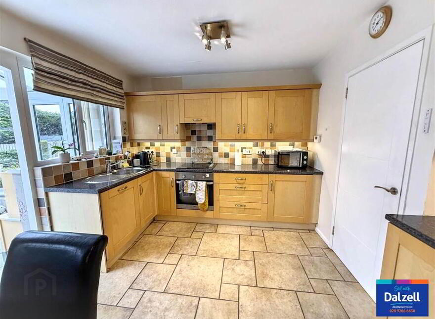 95 Eglantine Park, Royal Hillsborough, BT26 6HL