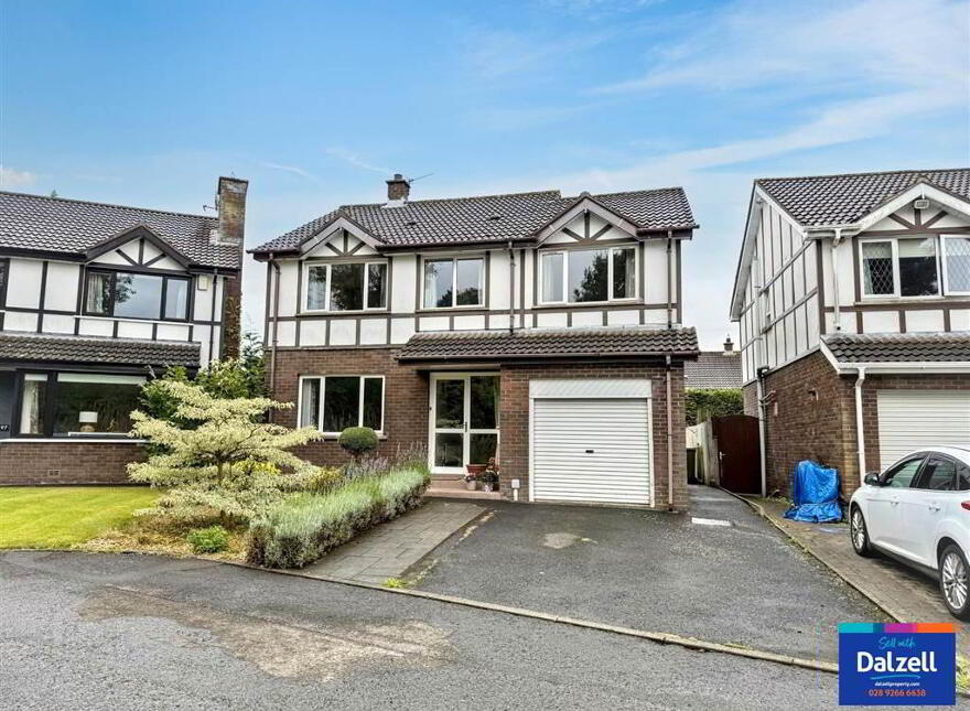 95 Eglantine Park, Royal Hillsborough, BT26 6HL