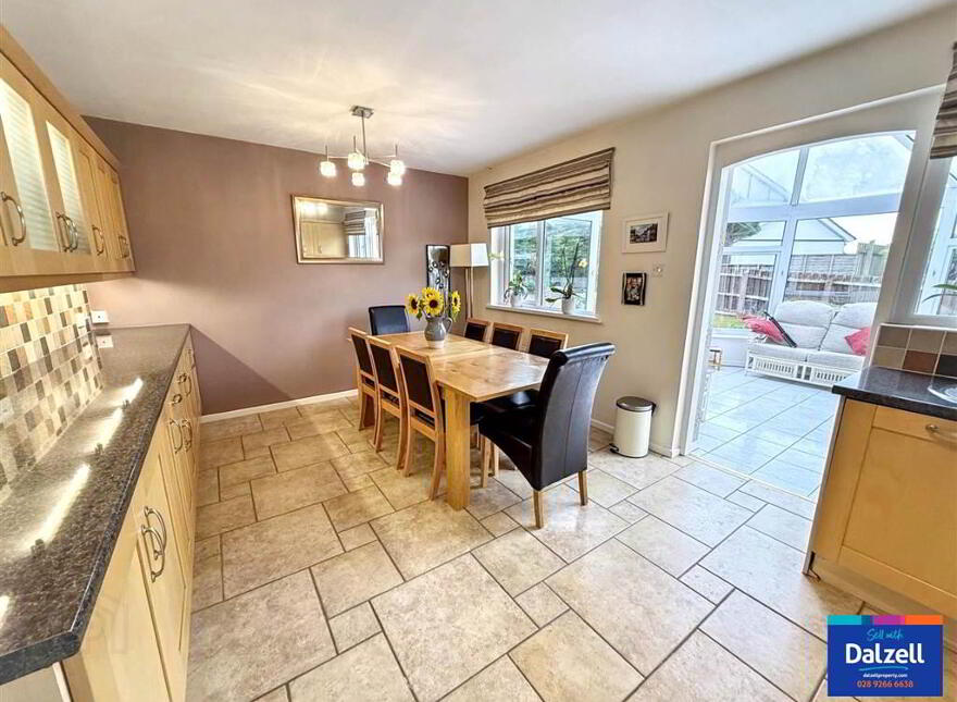 95 Eglantine Park, Royal Hillsborough, BT26 6HL