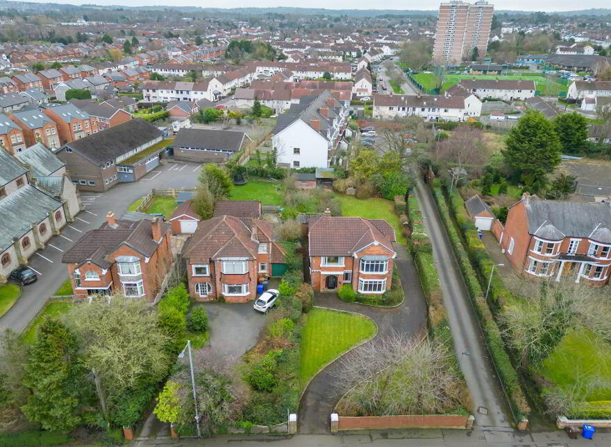 108 Upper Lisburn Road, Finaghy, Belfast, BT10 0BB