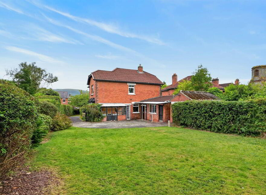 108 Upper Lisburn Road, Finaghy, Belfast, BT10 0BB