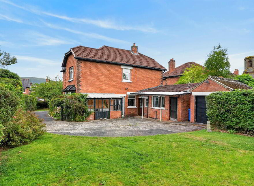 108 Upper Lisburn Road, Finaghy, Belfast, BT10 0BB