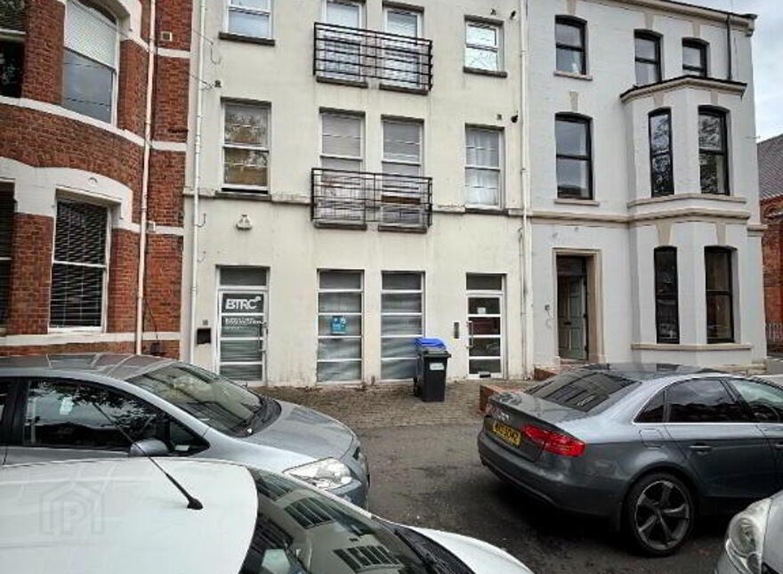 98 University Street, Belfast, BT7 1HE