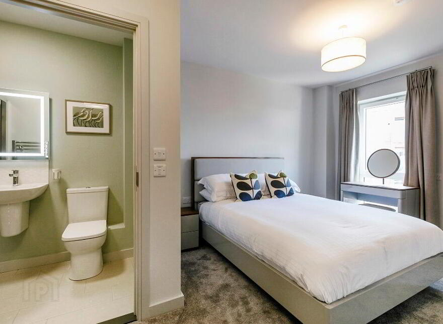 Apt 51 The Residence, 336 Ormeau Road, Belfast, BT7 2GE