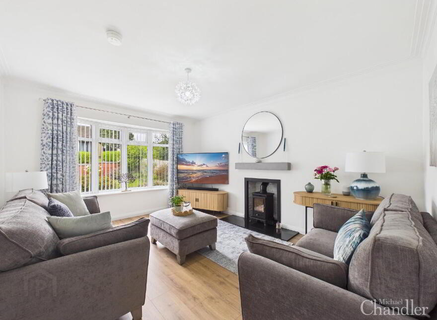 19 Manse Road, Carryduff, Belfast, BT8 8DA