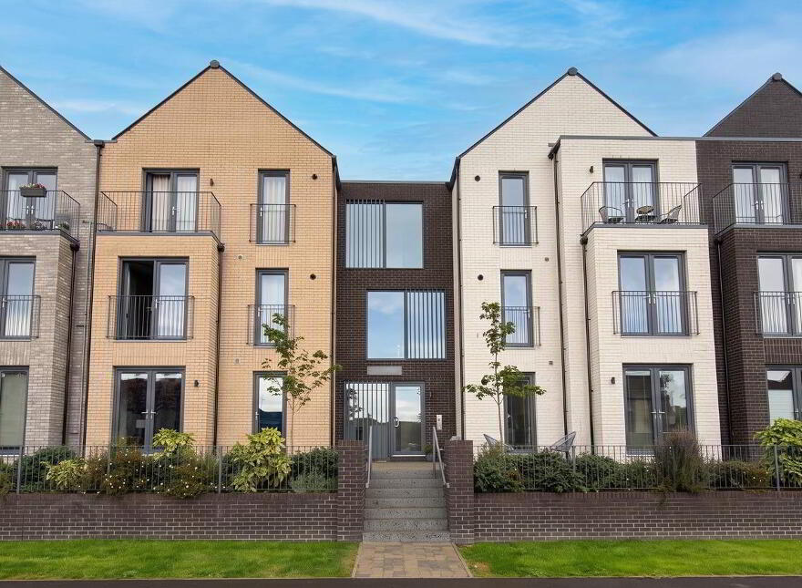 14 Byron Halt, Kinnegar Drive, Holywood, BT18 9JT