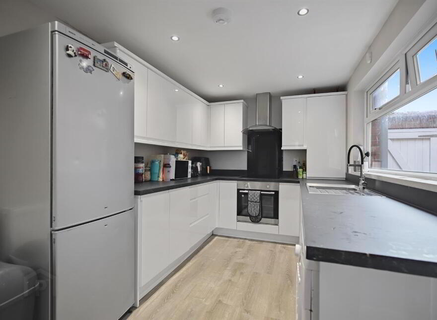 34 Colvil Street, Belfast, BT4 1PS