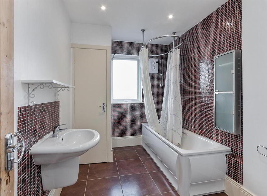 70 Ardenlee Avenue, Belfast, BT6 0AB