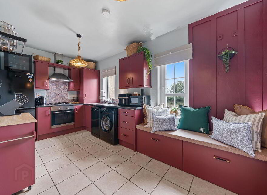 7 Lineybrook Court, Bangor, BT19 7EB