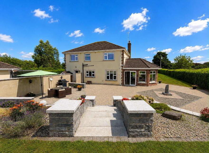 Carstown, Termonfeckin, A92AY84
