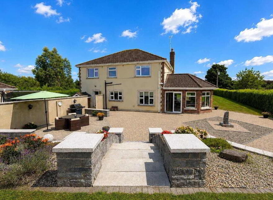 Carstown, Termonfeckin, A92AY84