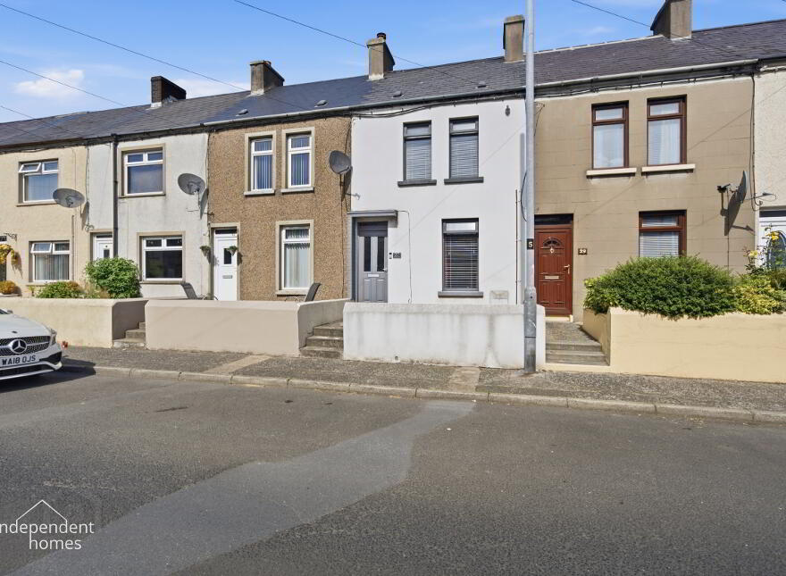 27 Newington Avenue, Larne, BT40 1NN