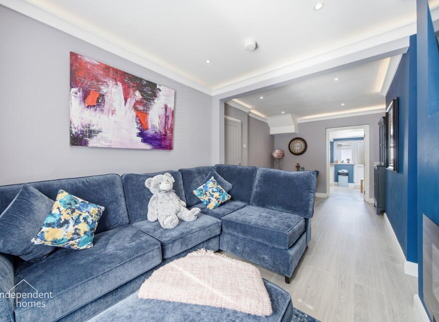27 Newington Avenue, Larne, BT40 1NN