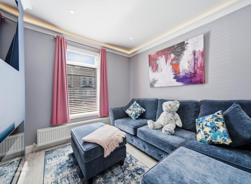 27 Newington Avenue, Larne, BT40 1NN
