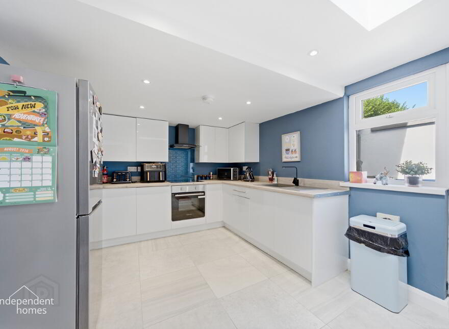 27 Newington Avenue, Larne, BT40 1NN
