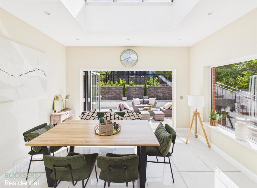 70 Woodlands, Croft Road, Holywood, BT18 0PE